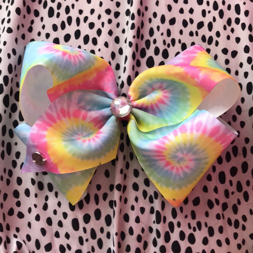 Tie dye Jojo bow